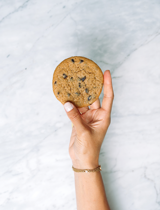 Coconut Oil Chocolate Chip Cookie