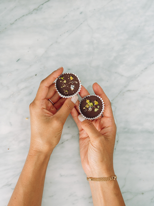 Pistachio Chocolate Cups