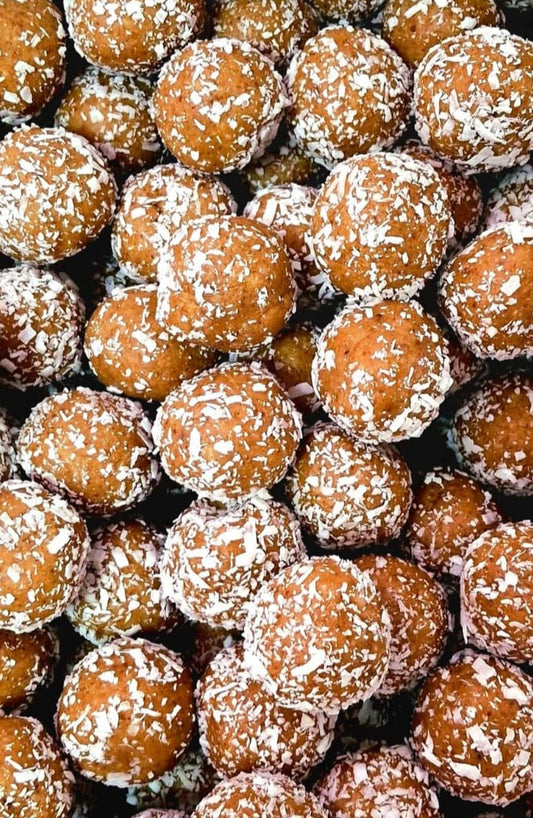 Cashew Coconut Bites